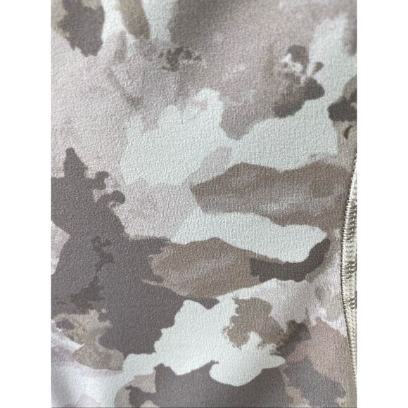 Lululemon NWT Define Cropped Jacket Nulu Thawed Camo Warm Size 2 - Picture 9 of 14